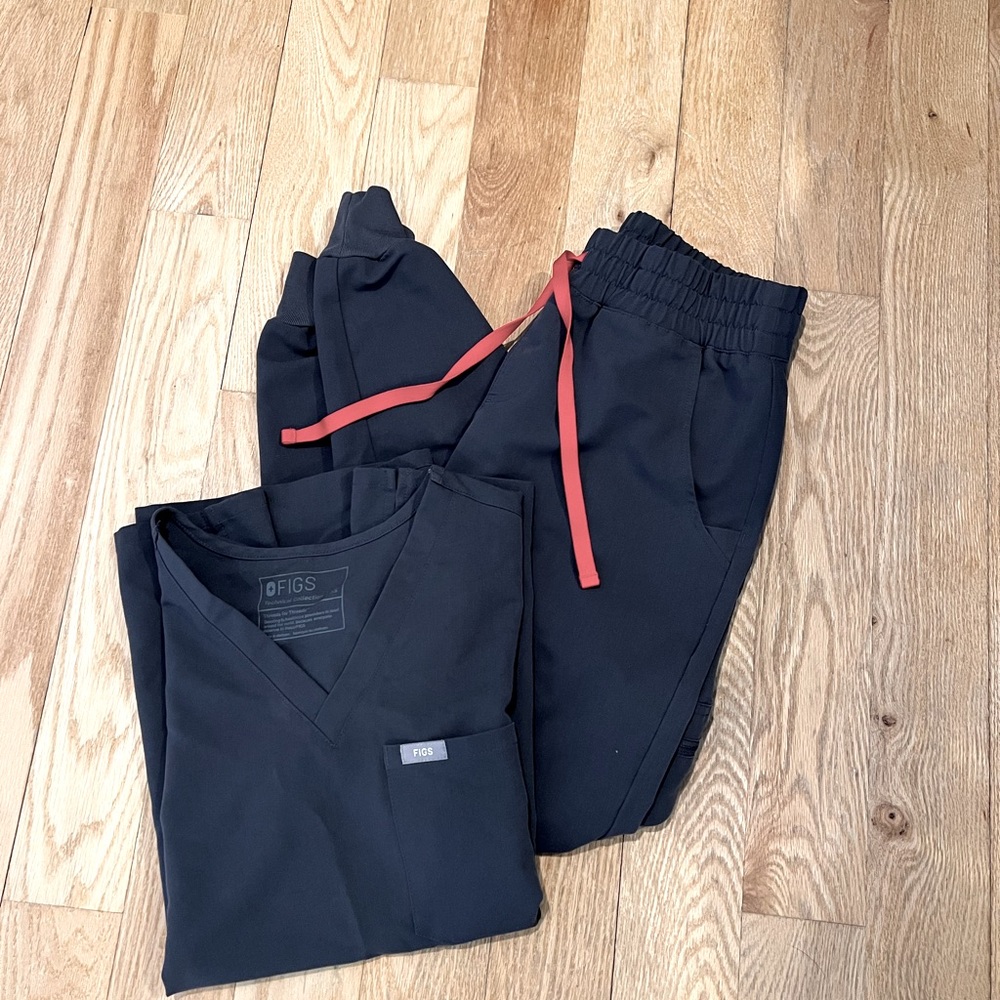 Figs Zamora high waisted with top. XS!